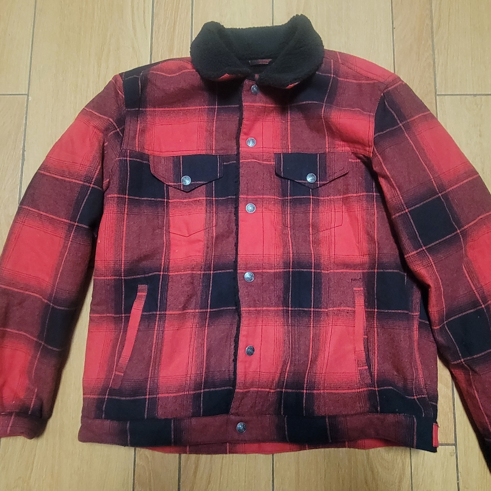 Red and Black Plaid Men's Gap Sherpa Lining Jacket